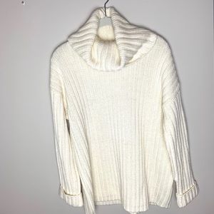 Divided H&M Cream Cowl Neck Sweater M